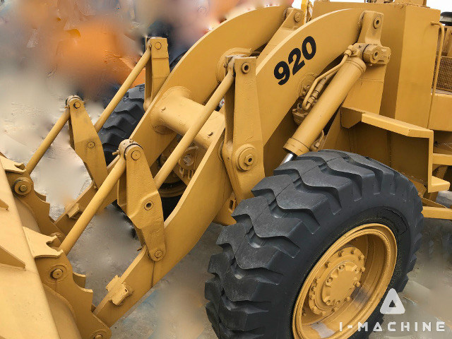 CATERPILLAR 920