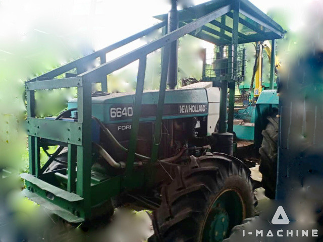 NEW HOLLAND 6640