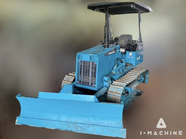 KOMATSU D21A-6