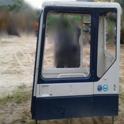 Attachments KOMATSU PC200-5 Cabin MALAYSIA, PERAK