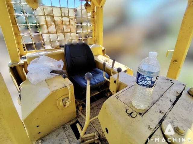 CATERPILLAR D6D