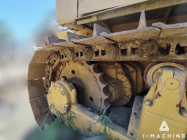 CATERPILLAR D6D