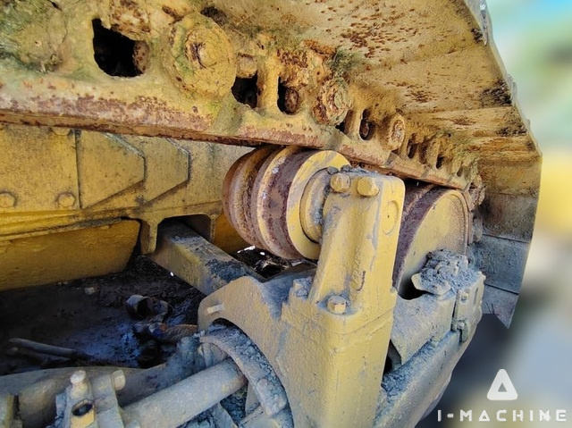 CATERPILLAR D6D
