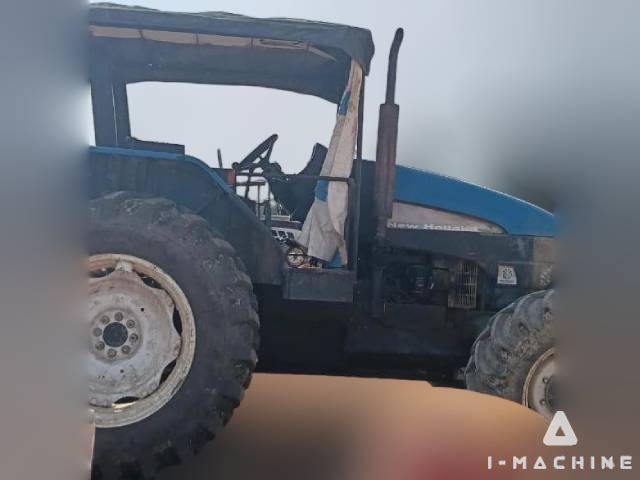 NEW HOLLAND TS6020