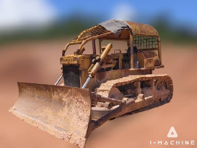 KOMATSU D60-A6