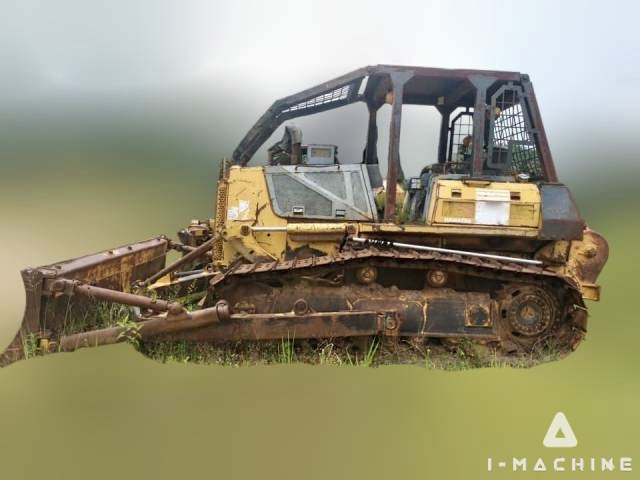 KOMATSU D68ESS-12E0