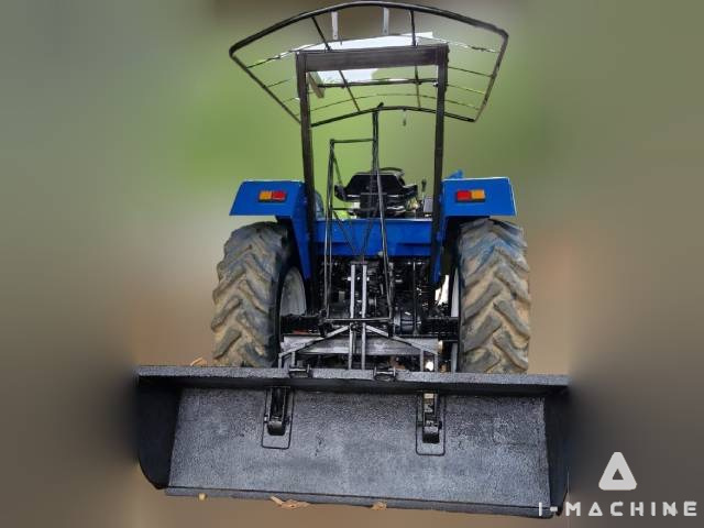 NEW HOLLAND TS90