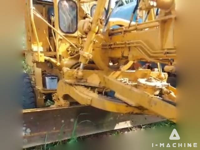 KOMATSU GD313