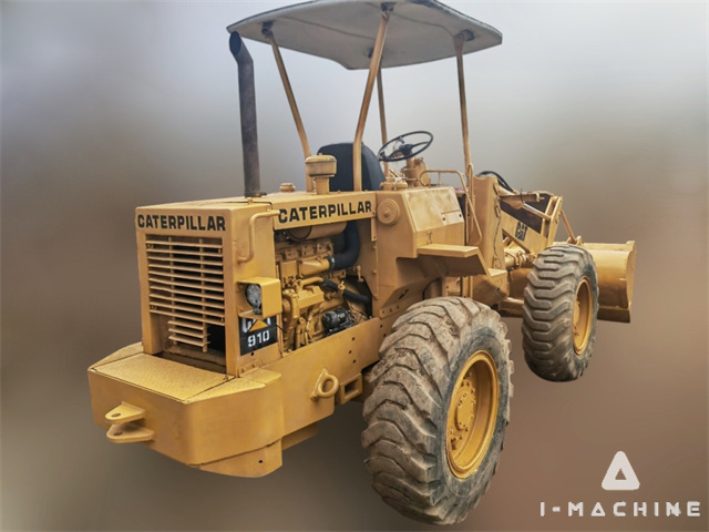 CATERPILLAR 910