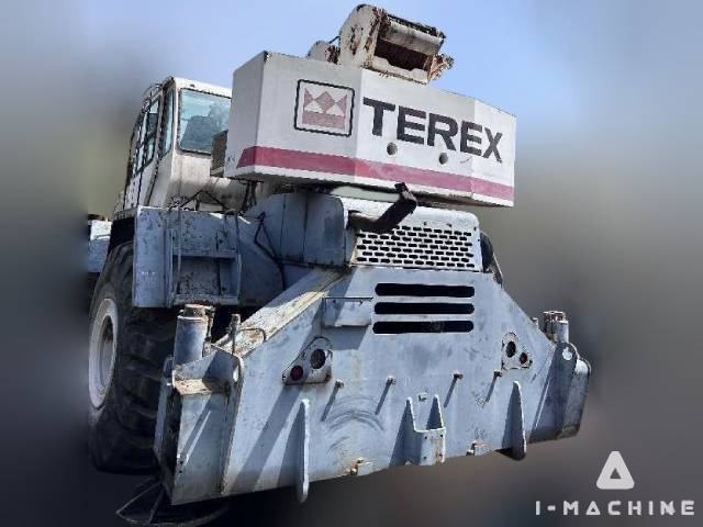 TEREX RT665