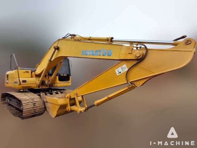 KOMATSU PC200-7