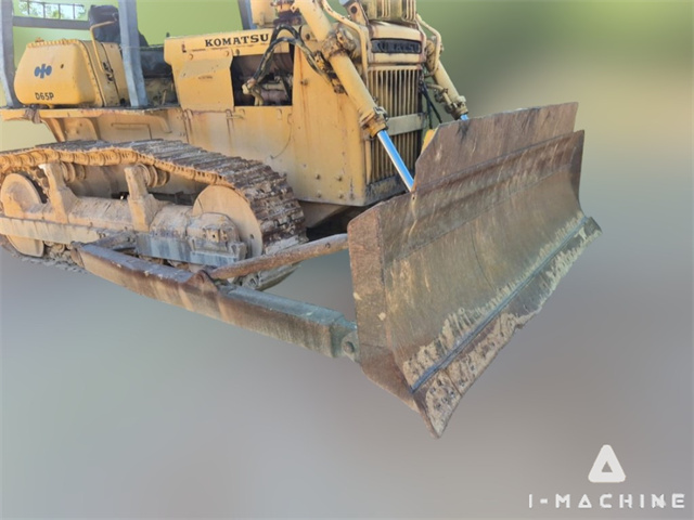 KOMATSU D65P-6
