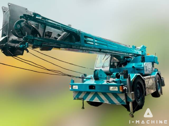 KOBELCO RK250-3