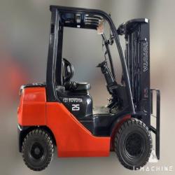 Forklifts TOYOTA 8FD25 Diesel Forklift MALAYSIA, SELANGOR
