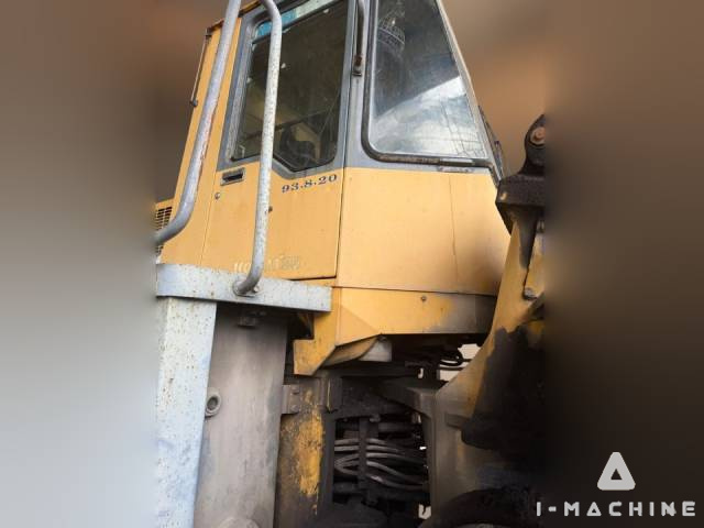 KOMATSU WA470-3