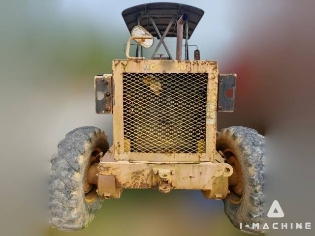 KOMATSU GD511A-1
