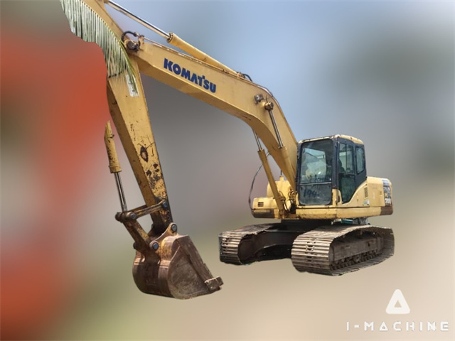 KOMATSU PC200-7